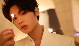 娱乐爆料黄明昊是真的吗,娱乐爆料背后的真相